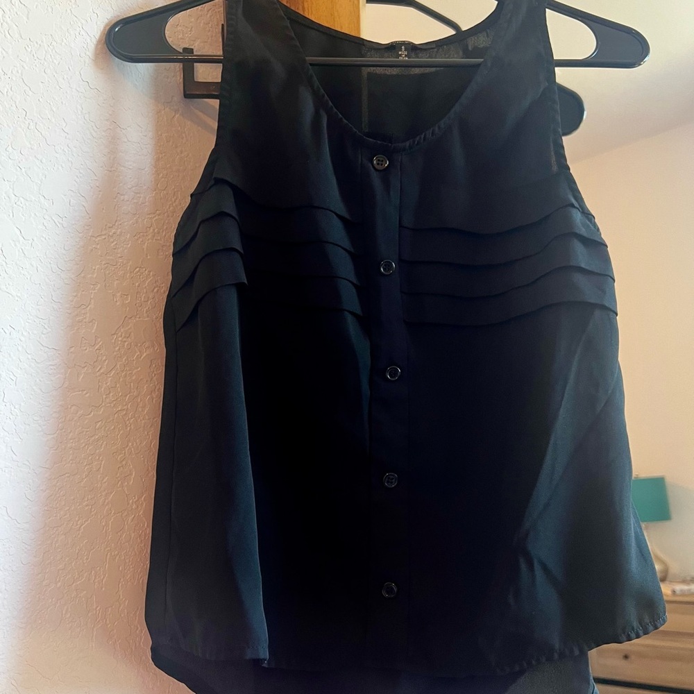 Black Sleeveless Ruffle Blouse